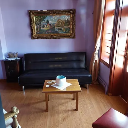 여관 House Mitsiou Traditional 아나이아